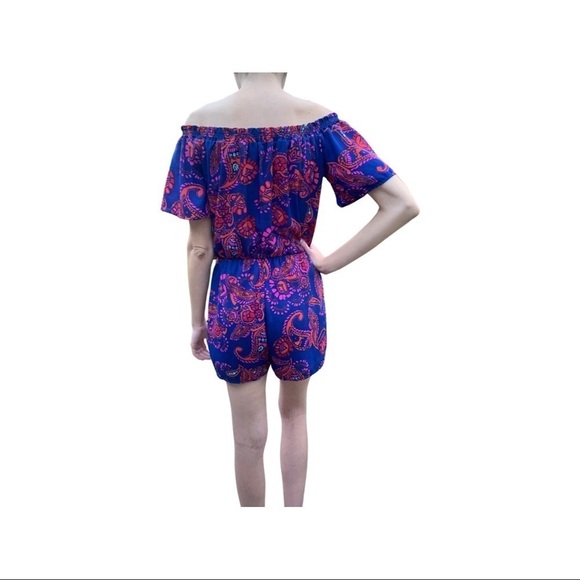 Every Romper Size Medium - Picture 3 of 7